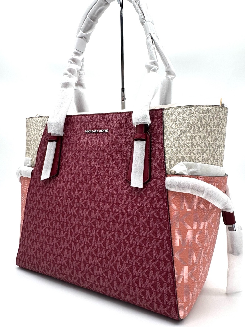 Michael Kors Voyager Large Color-Block Signature Logo Tote Bag - Maroon